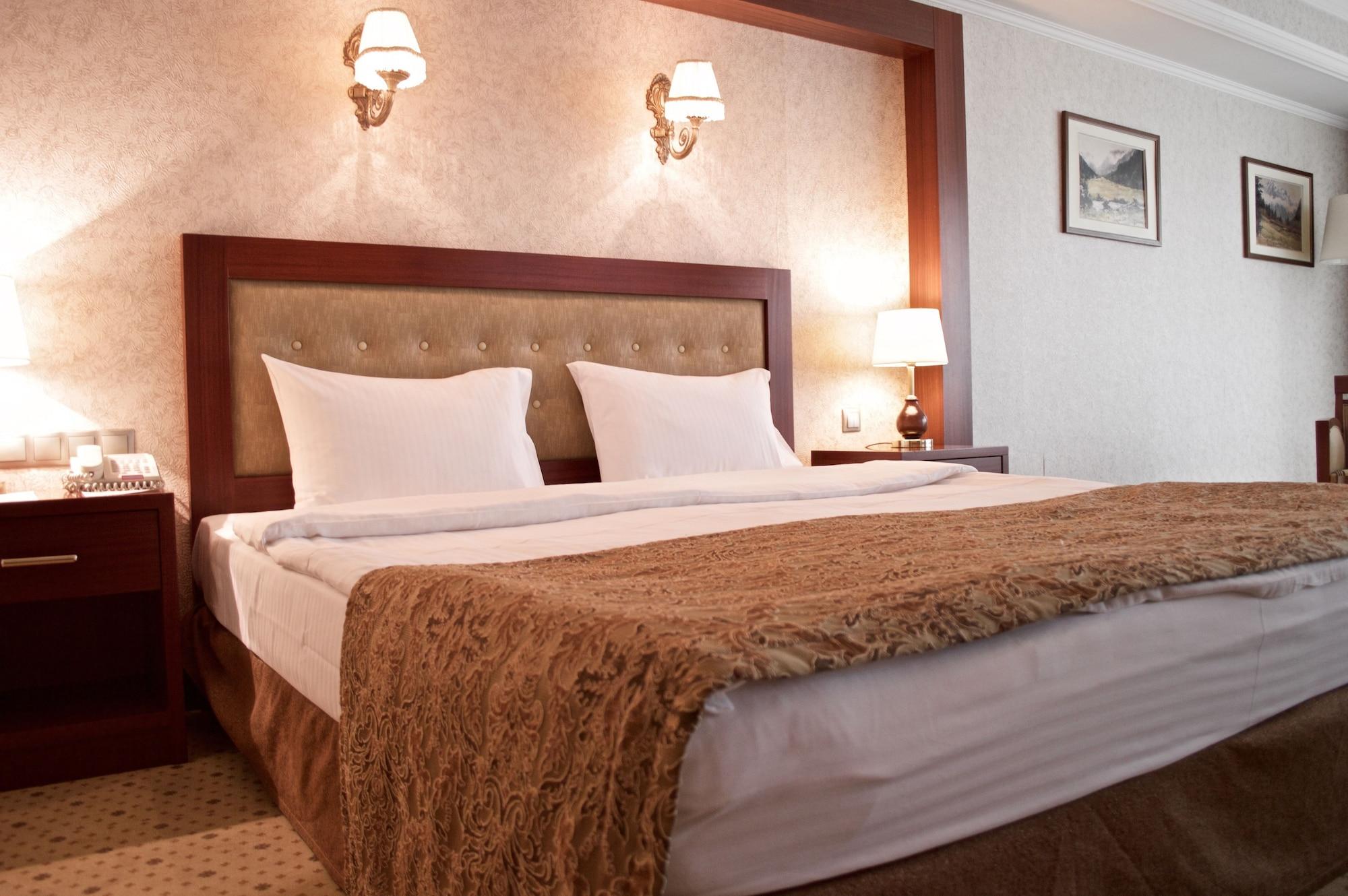 Diplomat Hotel By Ag Hotels Group Astana Exteriör bild